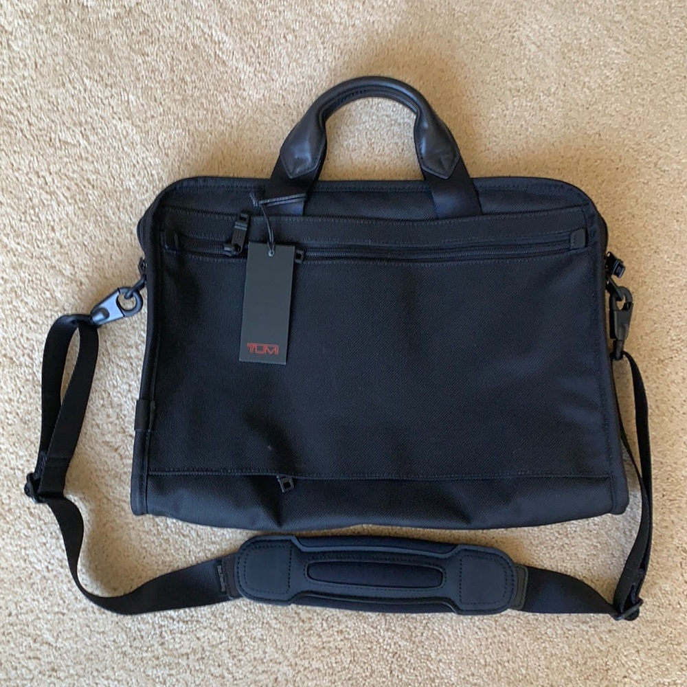Slim deluxe portfolio tumi bag